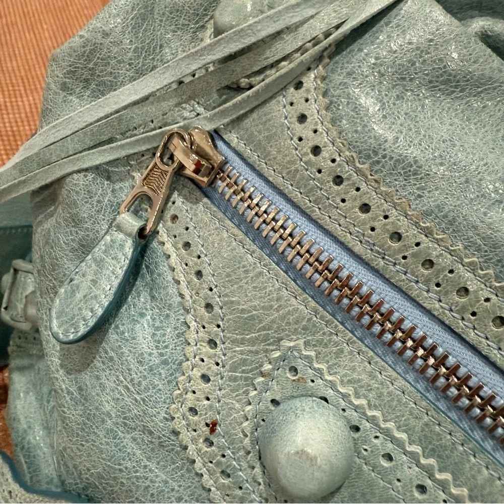 Authentic Balenciaga large bucket bag - Picture 14 of 15